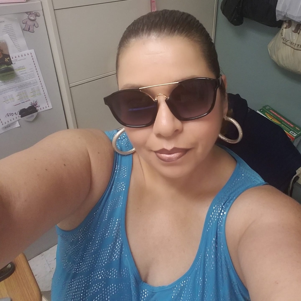 Meet your Posher, Madeline